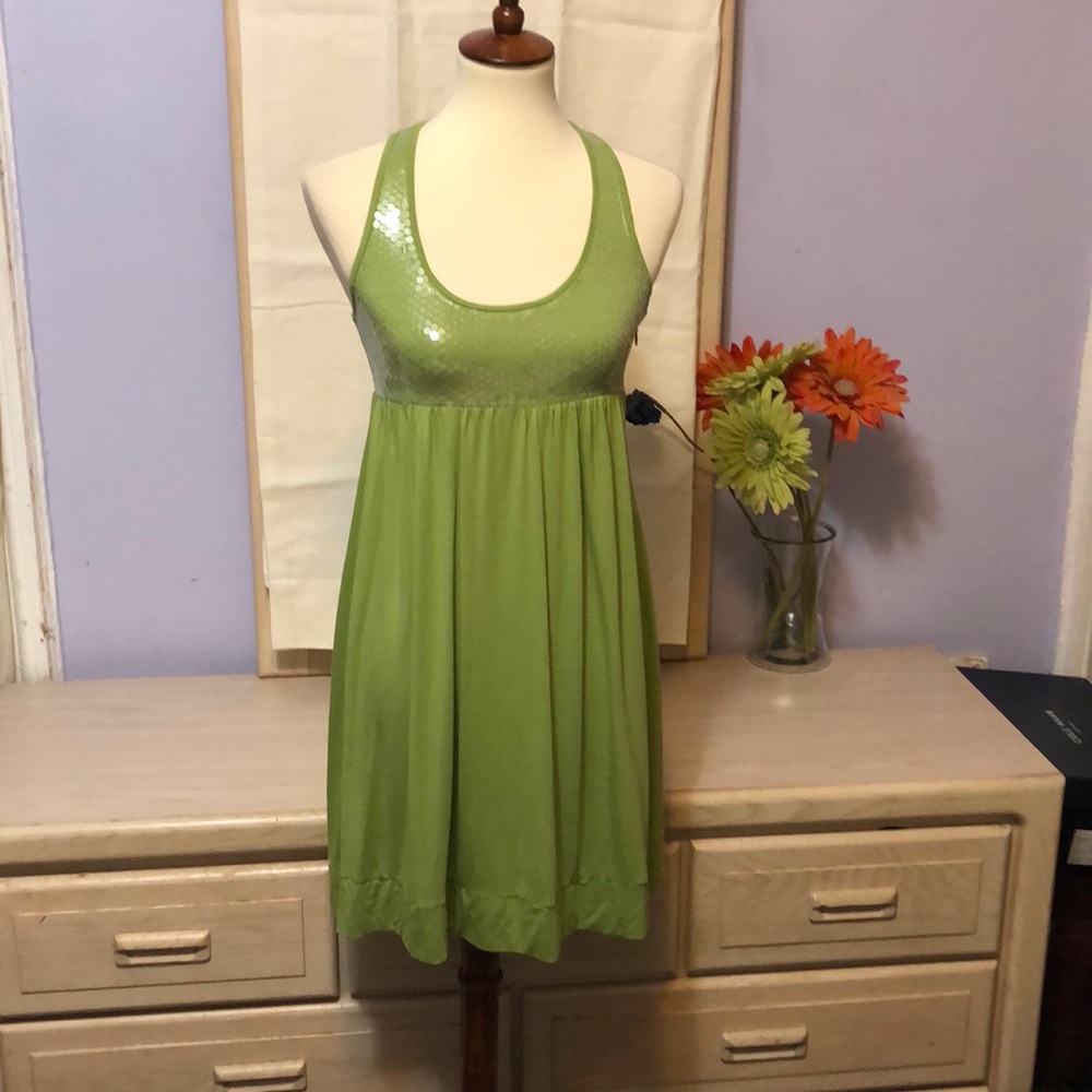 🌹 Alice and Olivia stretch sequins dress Sz M